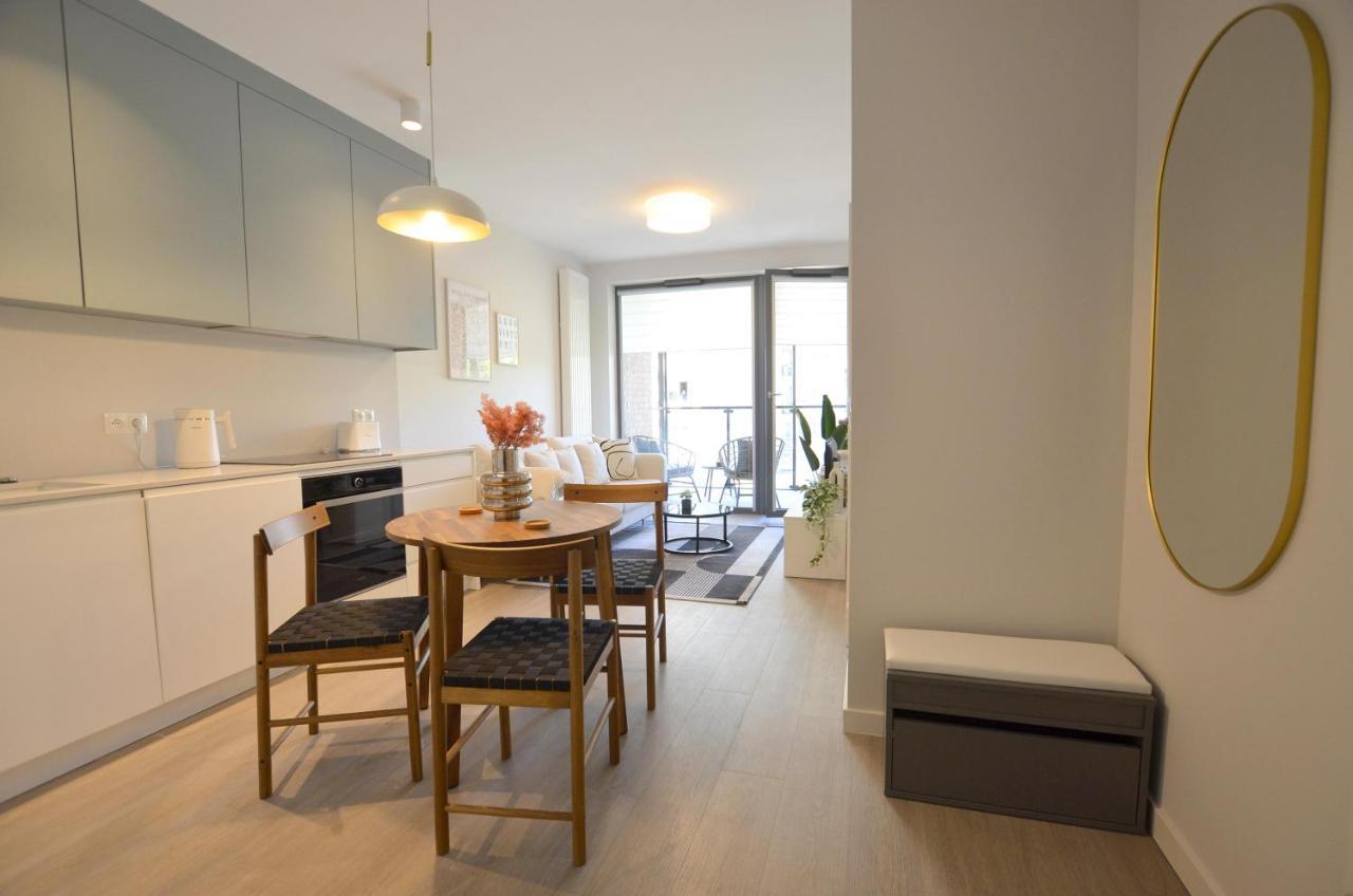 Green Estate Old Town Apartment, Private Parking, Balcony Γκντανσκ Εξωτερικό φωτογραφία
